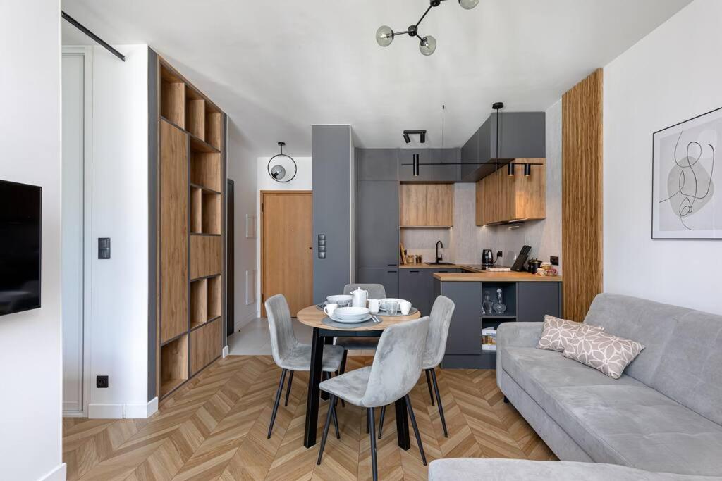 Port Praski Stylish Apartment Near Old Town Warschau Exterior foto